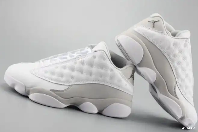 1st Kicks Shoes LowPure white 310810-100 Jordan Money mens Air 13 0510
